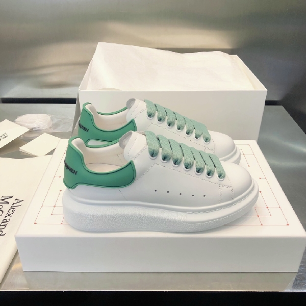 Replica MCQ Oversized Sneaker in Green Lace and Heel