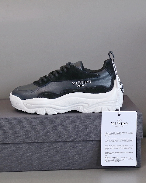 Replica Valentino Sneaker Gumboy Calfskin in Black