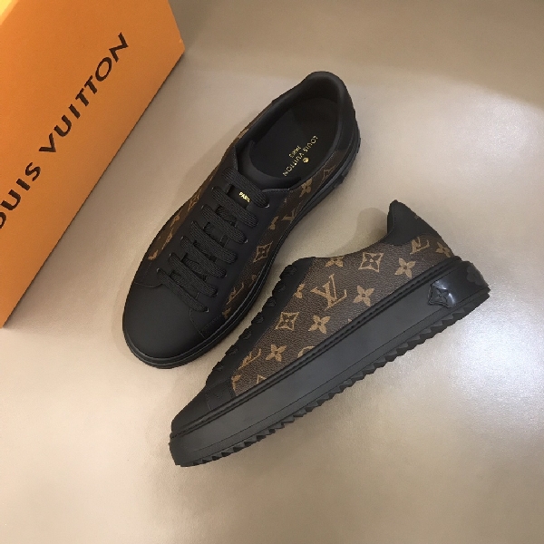 Replica Louis Vuitton Sneaker Luxembourg in Brown