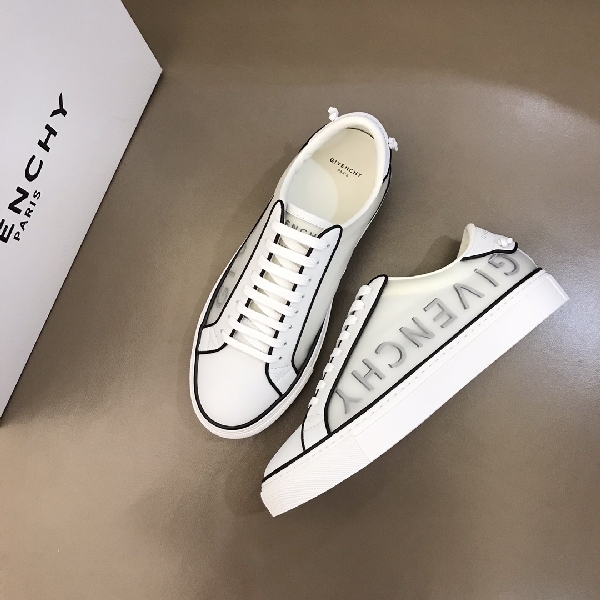 Replica Givenchy Sneaker Spectre in White