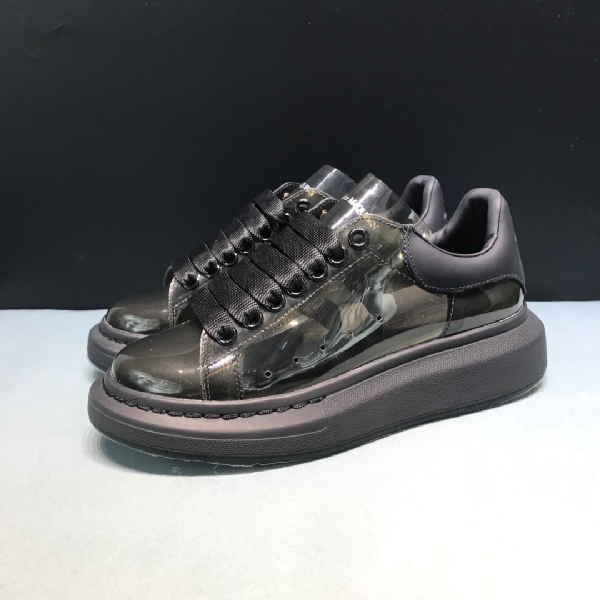 Replica Alexander McQueen Sneaker Oversized Print