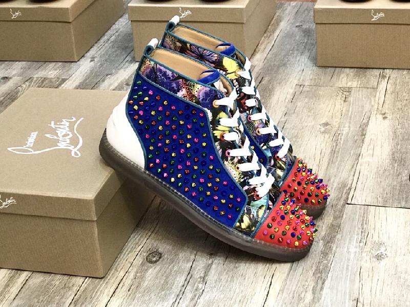 Replica Christian Louboutin Sneaker Louis Orlato Flat