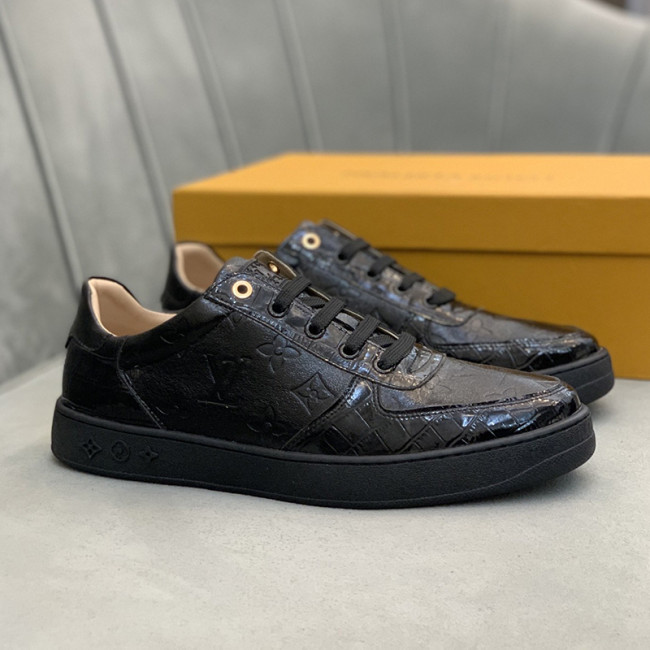 Louis Vuitton Men Shoes Fashion Sneakers Luxury Brand Mens Casual Shoes with Original Box Whatapp