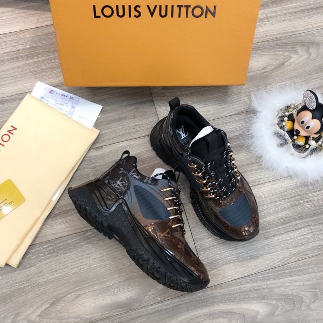 Louis Vuitton Men Shoes Fashion Sneakers Luxury Brand Mens Run Away Pulse Sneaker Casual Shoes with Original Box Whatapp