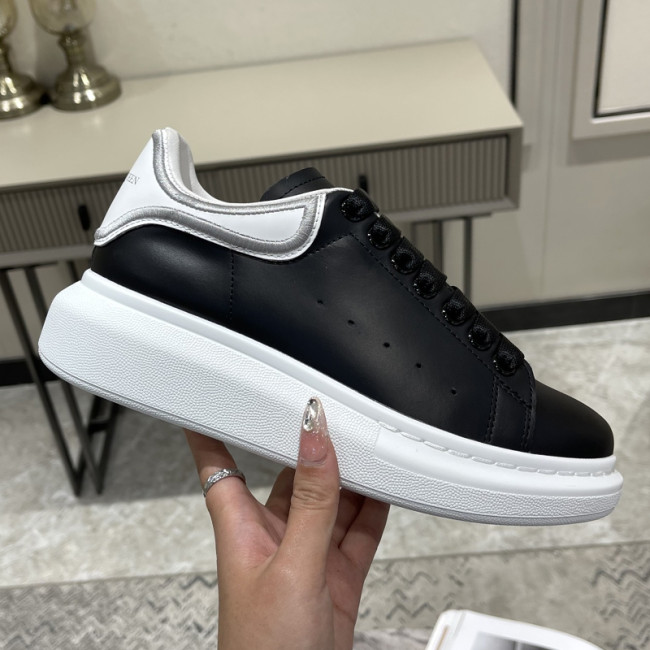 Alexander McQueen Women Shoes Sneakers Fashion Design Luxury Brand with Original Box Whatapp