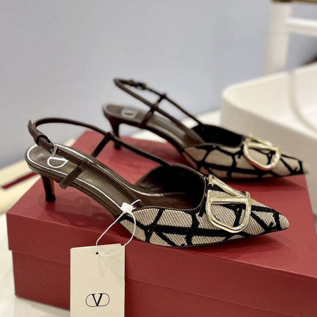 Valentino Garavani Women Fashion Shoes Pumps Luxury Brand Vlogo Signature Calfskin with Original Box 8cm Heel Whatapp