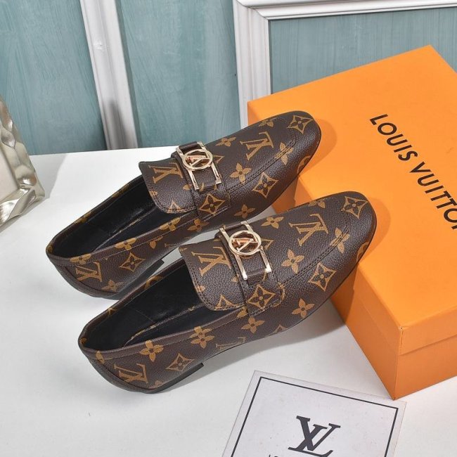 Louis Vuitton Womens Shoes UPPER CASE FLAT LOAFER 1A86NT Whatapp