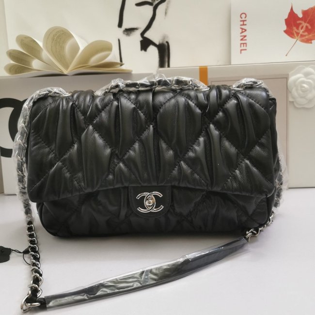 Chanel Womens Bag Shoulder Bag Chanel 19 Large Flap Bag Whatapp