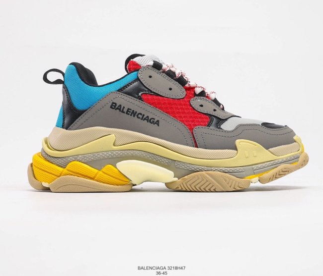 Balenciaga Triple S Sneakers Mens Shoes Sneakers Fashion Design Luxury Brand 3218H47 Whatapp