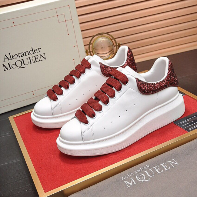 Alexander McQueen Men Shoes Fashion Design Luxury Brand Whatapp