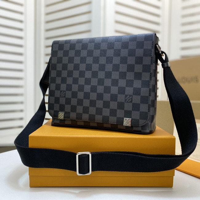 Louis Vuitton Mens Bags Messenger Bag Luxury Brand DISTRICT PM Shoulder Bags for Men with Original Box N41028 Whatapp