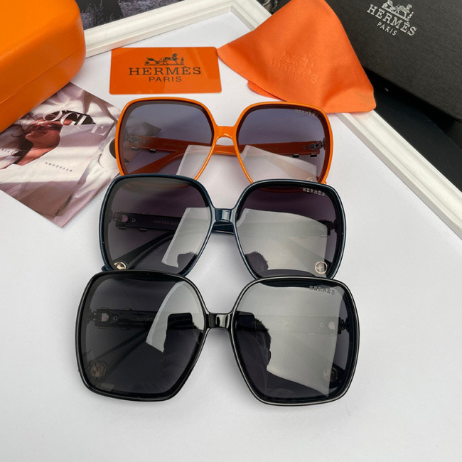 Hermes Womens Sunglasses with Original Box 8032 Whatapp