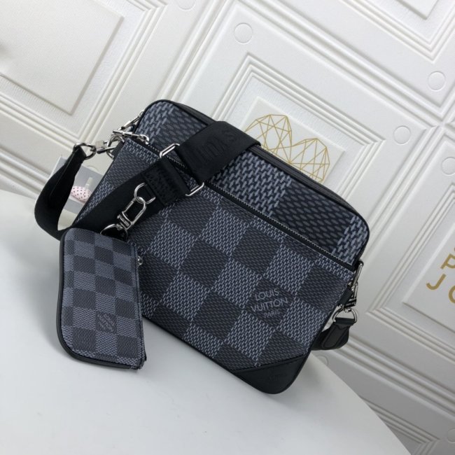 Louis Vuitton Mens Bags Crossbody Bag TRIO MESSENGER N50017 Whatapp