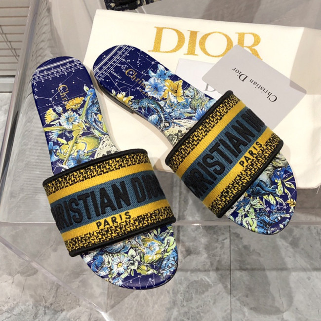 Dior Women Shoes DWAY HEELED SLIDE Embroidered Cotton Luxury Brand Womens Sandals Slippers with Original Box KCQ244ERC_S56B Whatapp