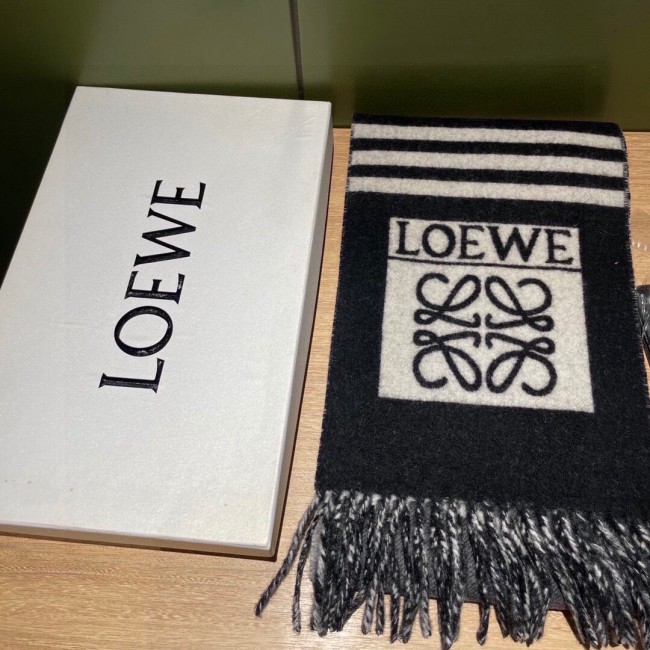 Loewe Scarves Men Womens Fashion Scarf with Original Box Whatapp