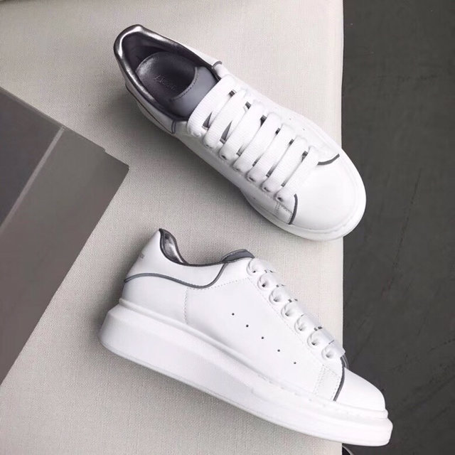 Alexander McQueen Women Shoes Luxury Sneakers Whatapp