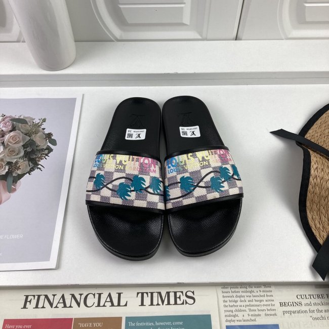 Louis Vuitton Men Shoes Slippers Sandals Flip Flop Luxury Brand WATERFRONT MULE with Original Box Whatapp