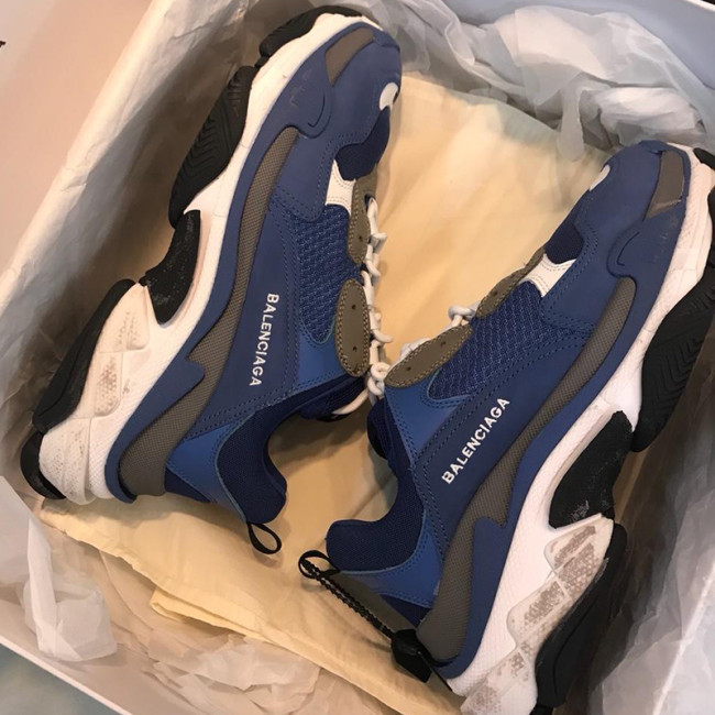 Balenciaga Women Shoes Luxury Brand Triple S Sneaker Whatapp