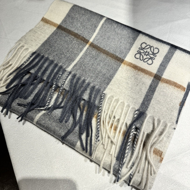 Loewe Scarves Men Womens Fashion Scarf with Original Box Whatapp