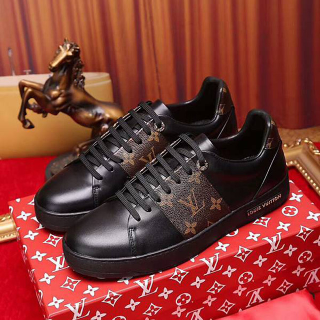 Louis Vuitton Men Shoes Sneakers Fashion Type Luxury Brand Whatapp