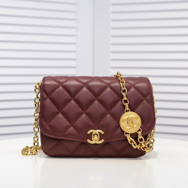 Chanel Womens Bags Flap Bag Lambskin & Gold-Tone Metal Whatapp