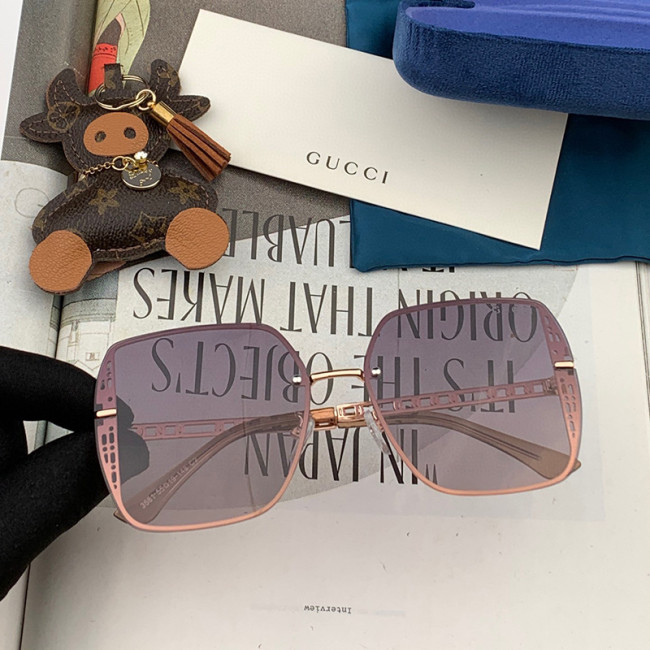 Gucci Womens Sunglasses with Original Box G166 Whatapp