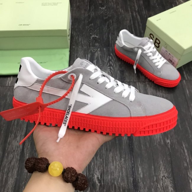 Off-White Men Shoes Sneakers Luxury Brand Whatapp