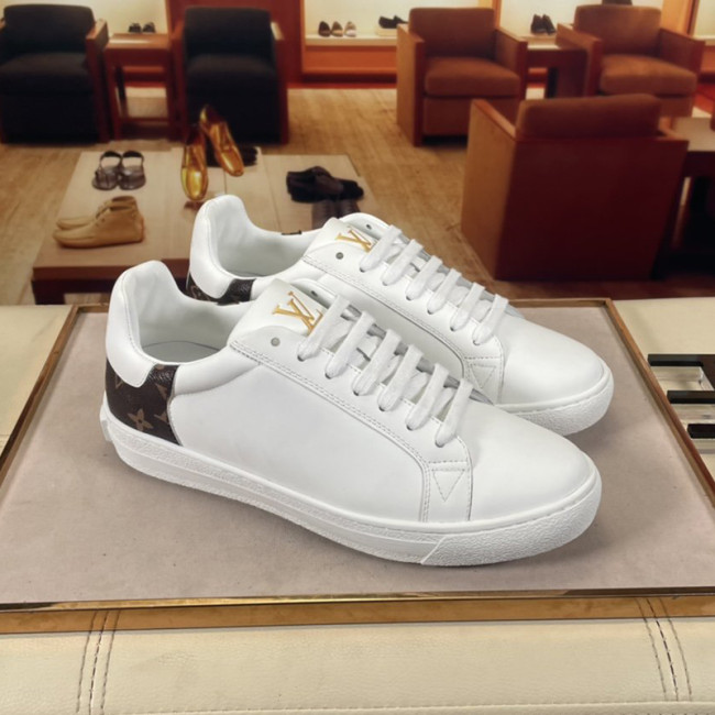 Louis Vuitton Men Shoes Fashion Sneakers Luxury Brand Mens Casual Shoes with Original Box Whatapp