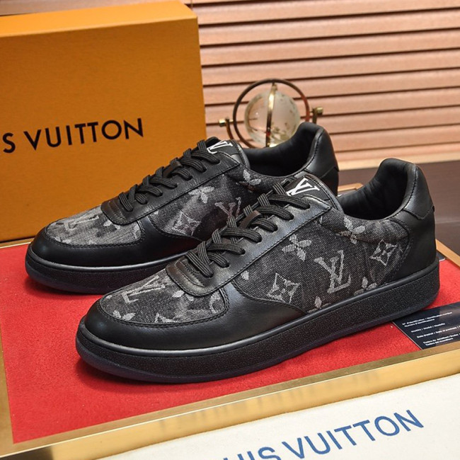 Louis Vuitton Men Shoes Fashion Sneakers RIVOLI SNEAKER Luxury Brand Casual Shoes with Original Box Whatapp