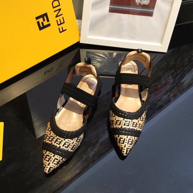 Fendi Womens Shoes COLIBRÌ Raffia Slingbacks 2.0cm Whatapp