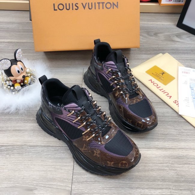 Louis Vuitton Men Shoes Fashion Sneakers Luxury Brand Mens Run Away Pulse Sneaker Casual Shoes with Original Box Whatapp