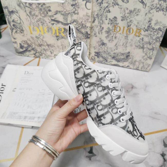 Dior Womens Mens Shoes Sneakers Luxury Brand Unisex Design D-CONNECT SNEAKER Whatapp