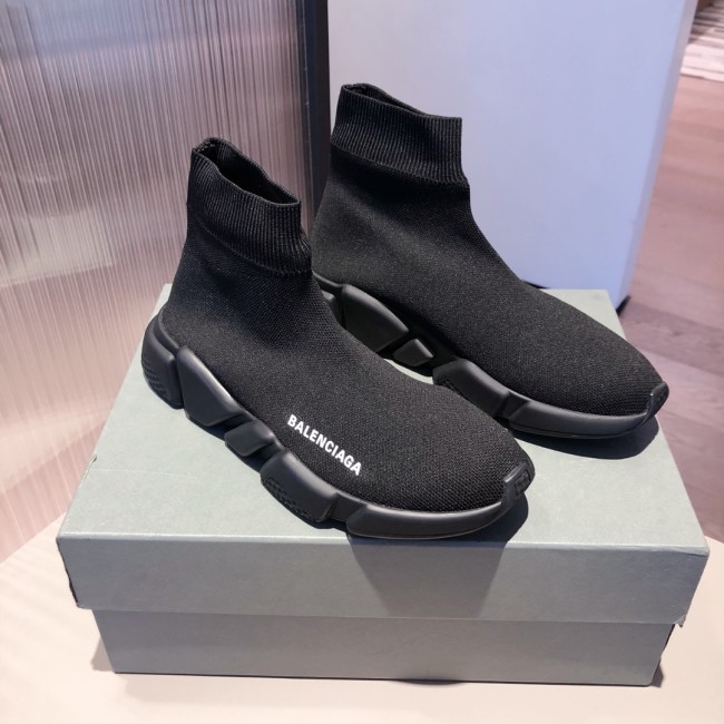 Balenciaga Womens Shoes Sneakers Breathable Design Luxury Brand WOMEN'S SPEED SNEAKER IN BLACK with Original Box 645056W2DBP1013 Whatapp