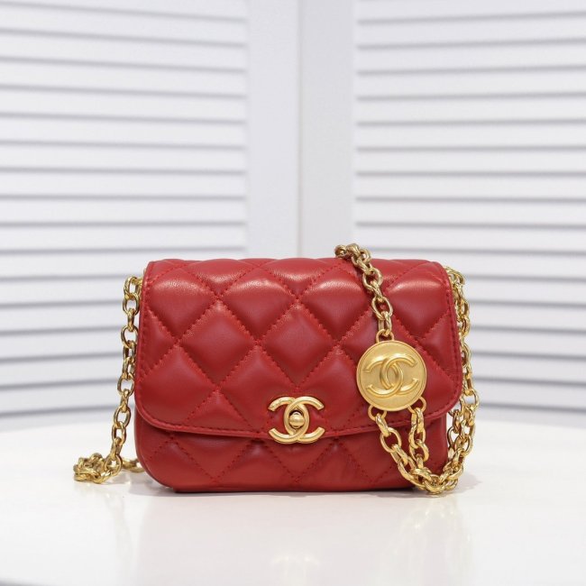 Chanel Womens Bags Small Flap bag Lambskin & Gold-Tone Metal Whatapp