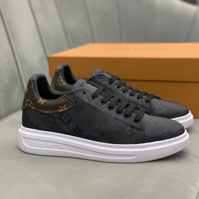 Louis Vuitton Men Shoes Fashion Sneakers Luxury Brand Mens Casual Shoes with Original Box Whatapp