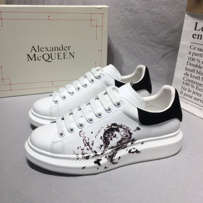 Alexander McQueen Men Shoes Fashion Design Luxury Brand Whatapp