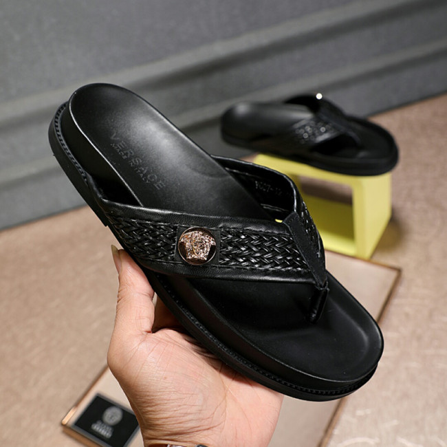 Versace Men Shoes Luxury Designer Greca Sandals Whatapp