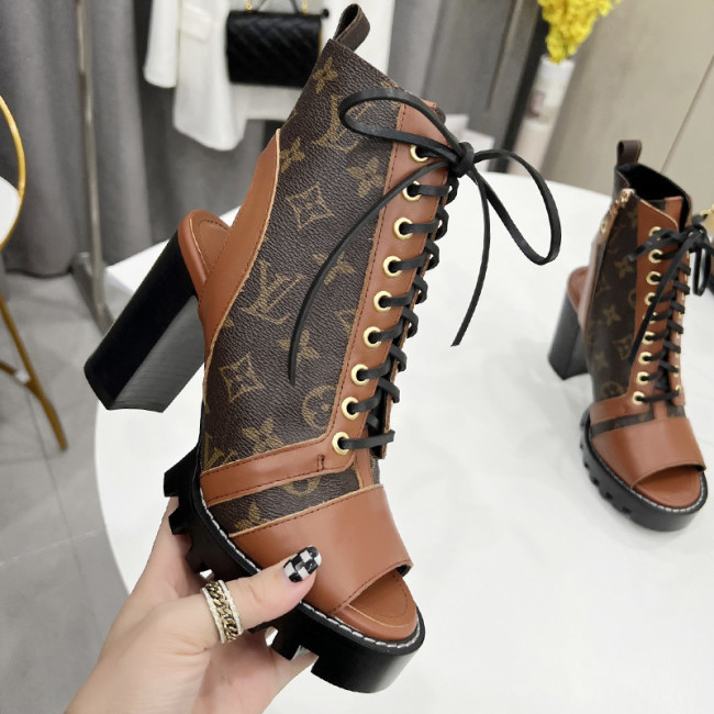 Louis Vuitton Womens Shoes Ankle Boots Leather Design Luxury Brand Summer Fashion Sandals PASSENGER SILHOUETTE BOOT with Original Box Whatapp