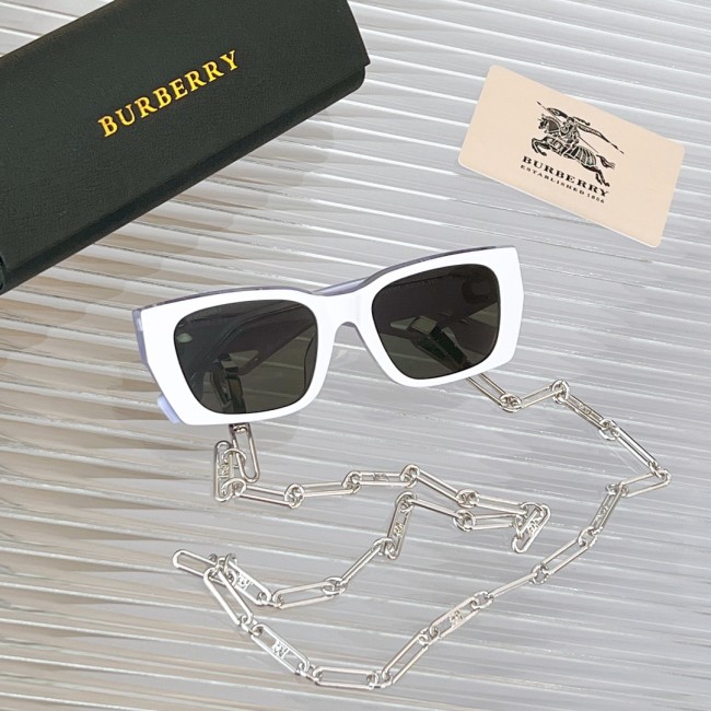 Burberry Womens Sunglasses with Original Box BE4336 Whatapp