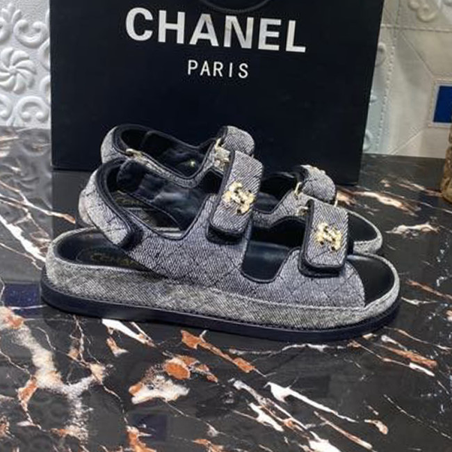 Chanel Womens Shoes Sandals Slippers Luxury Brand Design with Original Box Whatapp