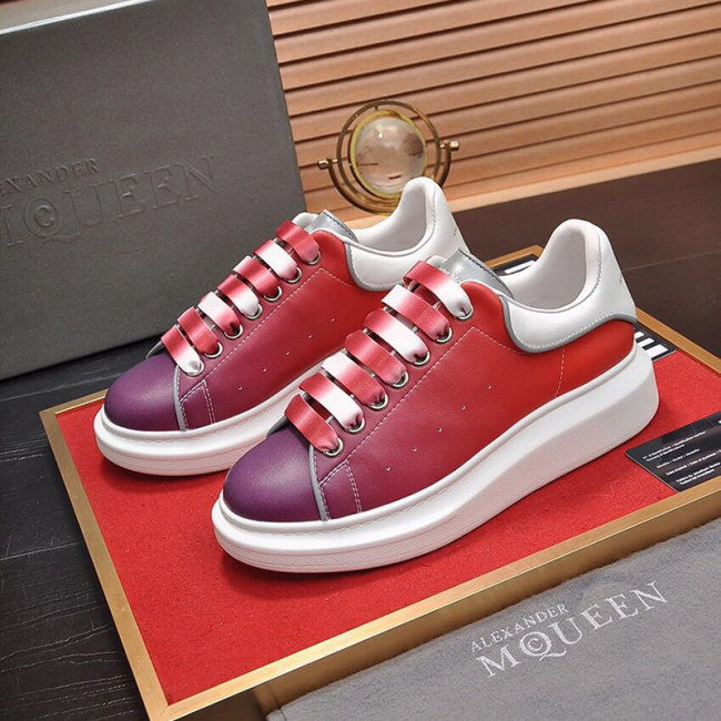 Alexander McQueen Men Shoes Fashion Design Luxury Brand Whatapp