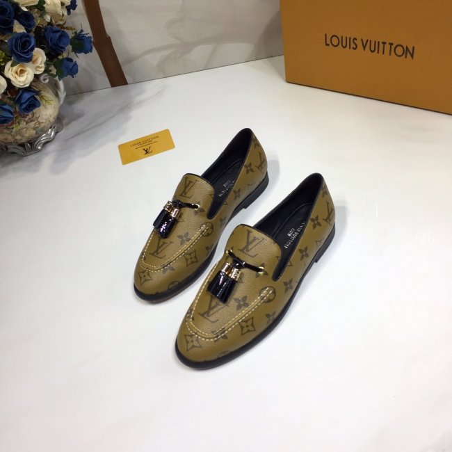 Louis Vuitton Womens Shoes Flat Loafer Whatapp