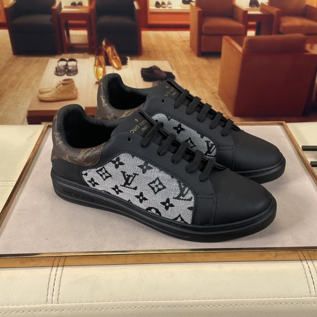 Louis Vuitton Men Shoes Fashion Sneakers Luxury Brand Mens Casual Shoes with Original Box Whatapp