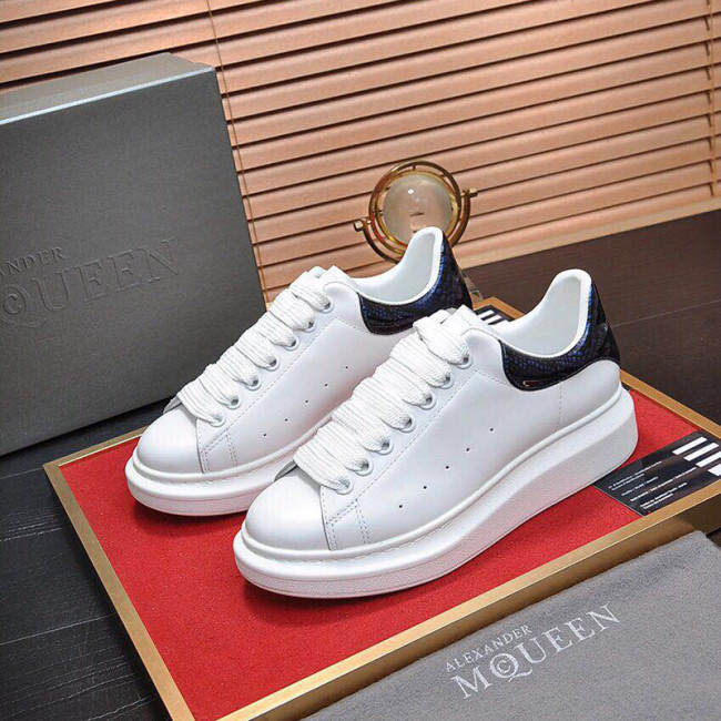 Alexander McQueen Men Shoes Fashion Design Luxury Brand Whatapp