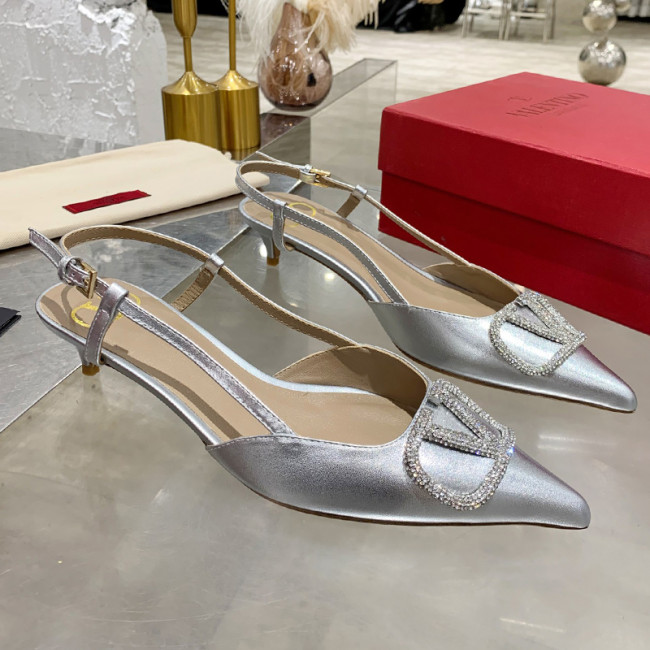 Valentino Garavani Women Fashion Shoes Pumps Luxury Brand Vlogo Signature Calfskin with Original Box 4cm Heel Whatapp