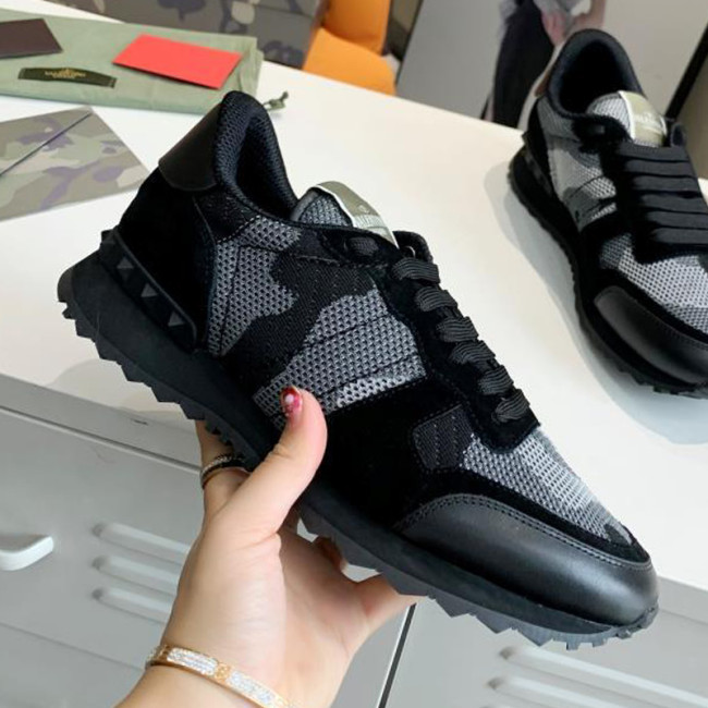 Valentino Men Shoes Fashion Design Luxury Brand ROCKSTUD CALFSKIN SNEAKER with Original Box Whatapp