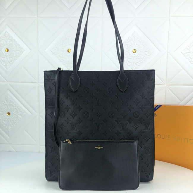 Louis Vuitton Womens Bag Shoulder Bag Whatapp