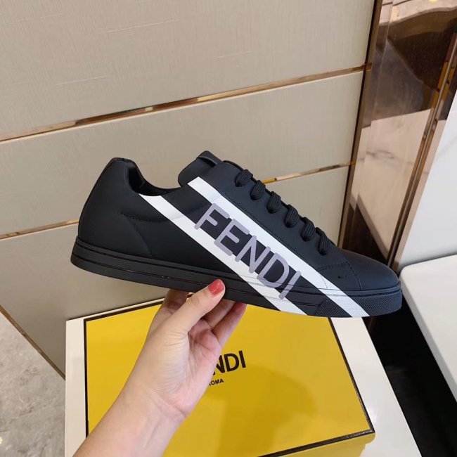 Fendi Mens Shoes Fashion Sneakers Luxury Brand Casual Shoes for Men with Original Box Whatapp