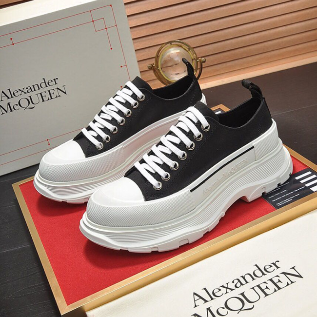 Alexander McQueen Men Shoes Fashion Design Luxury Brand Whatapp