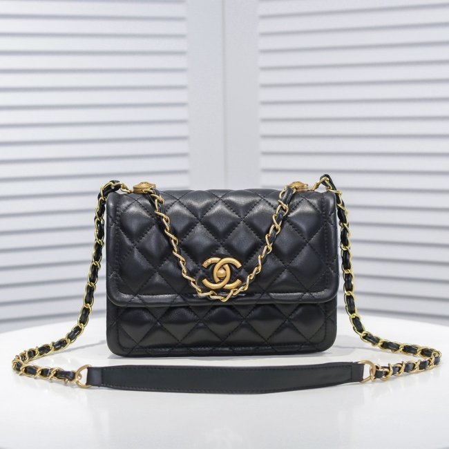 Chanel Womens Bags Shoulder Bag Whatapp